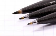 Маркеры-кисть Pentel Brush Sigh Pen и гелевые ручки Pentel